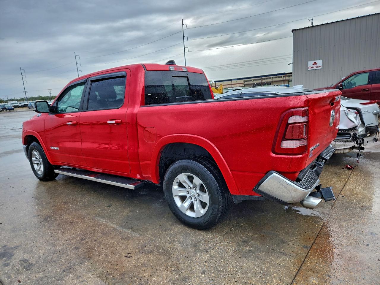 Ram 1500 Laramie Image 2