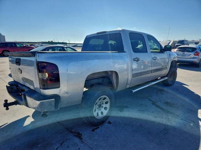 Chevrolet Silverado C1500 Ls Image 12