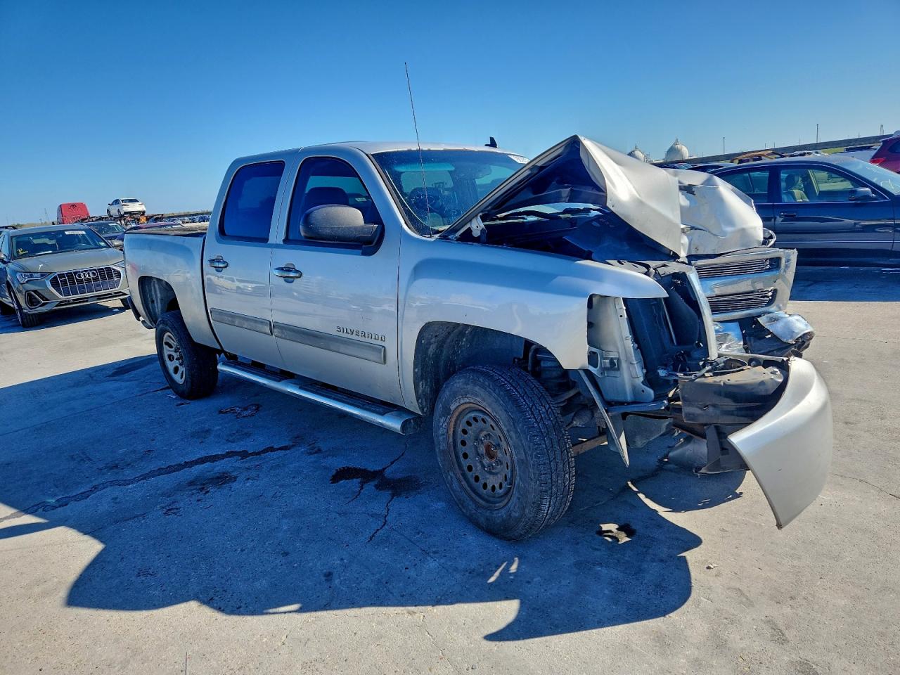 Chevrolet Silverado C1500 Ls Image 3