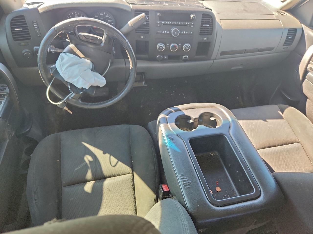 Chevrolet Silverado C1500 Ls Image 9