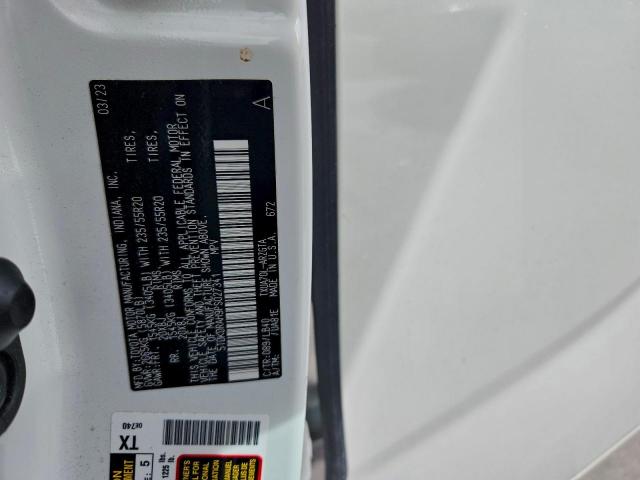 Toyota Highlander L Image 6