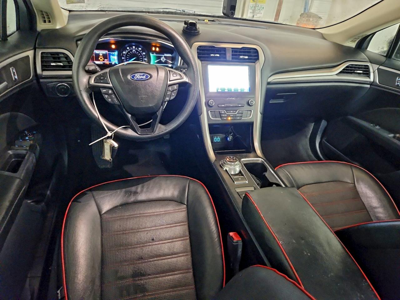 Ford Fusion Se Image 7