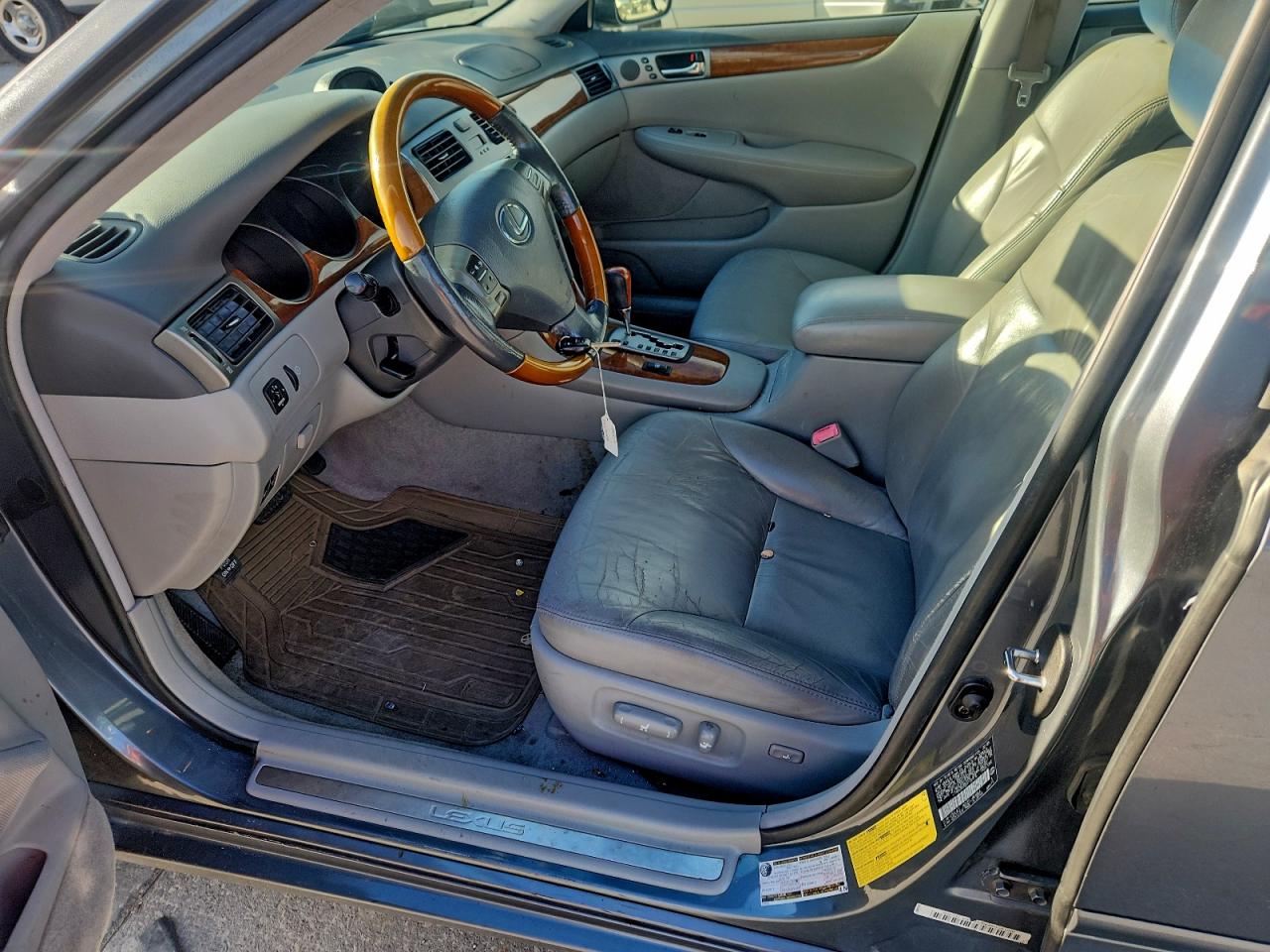 Lexus Es 330 Image 11