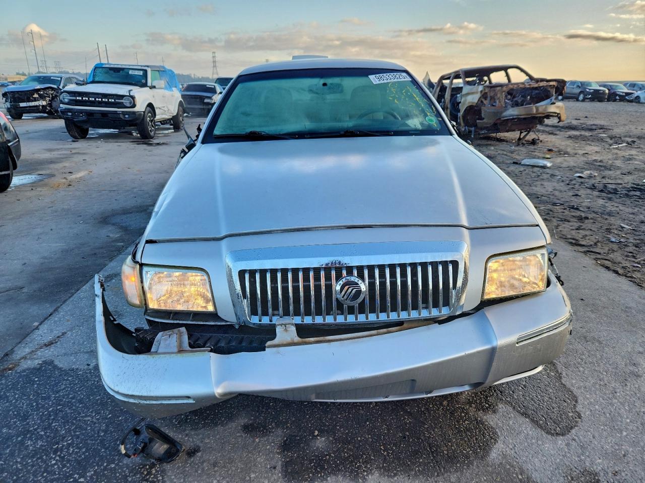 Mercury Grmarquis Ls Image 2