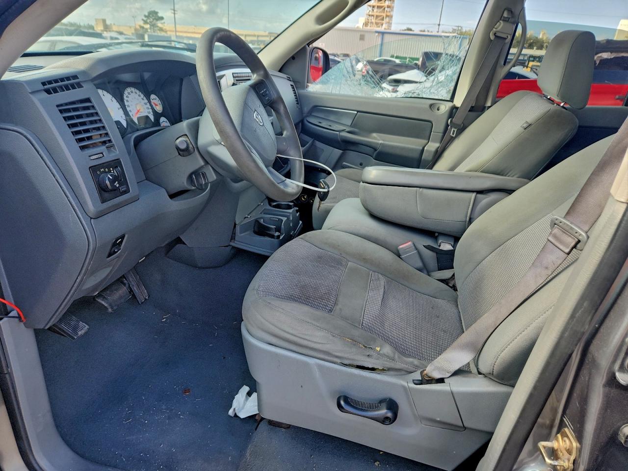 Dodge Ram 1500 St Image 7