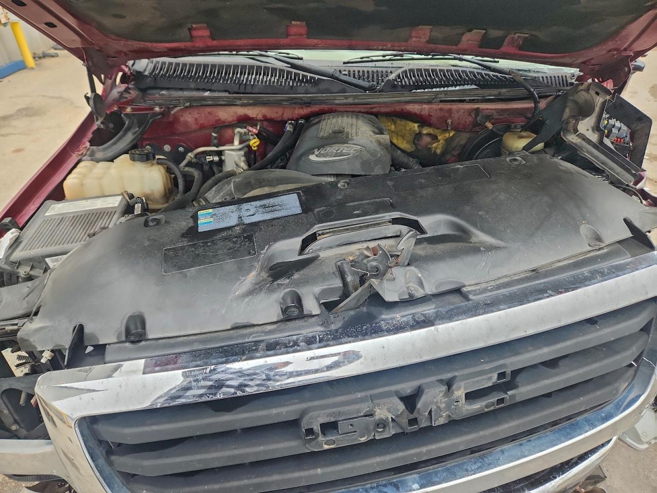 GMC Sierra C1500 Image 13