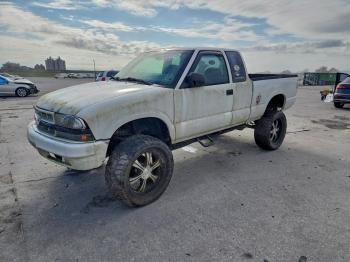 Salvage GMC Sonoma