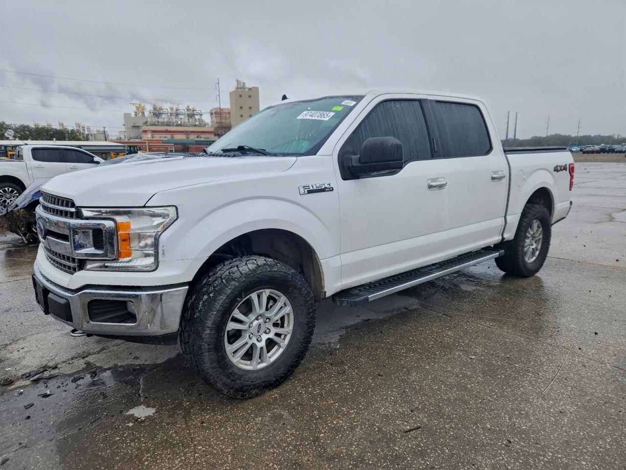 Ford F-150 Supercrew Image 1
