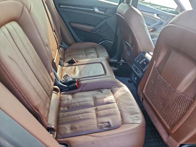 Audi Q5 Premium Plus Image 12