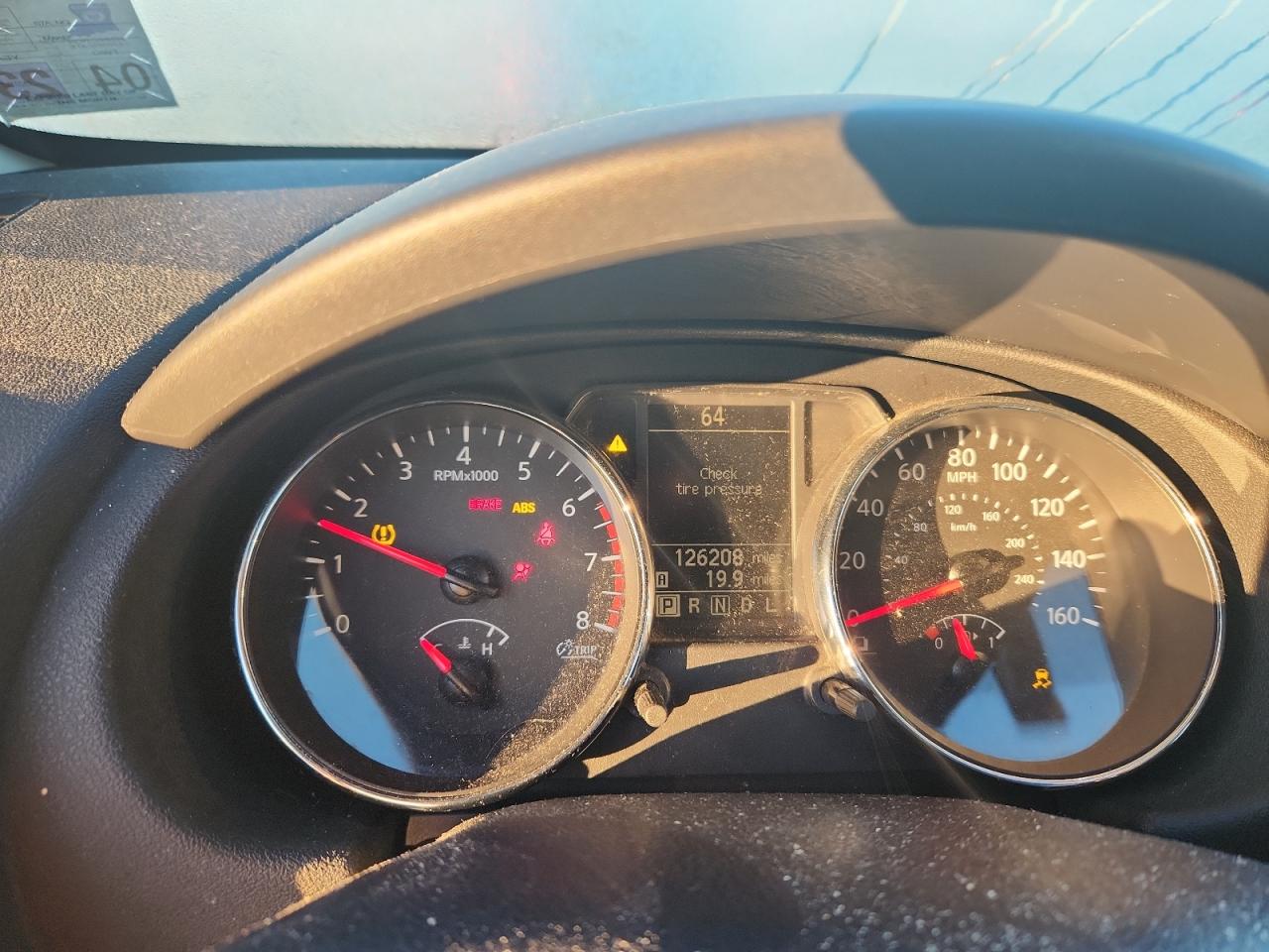 Nissan Rogue S Image 12