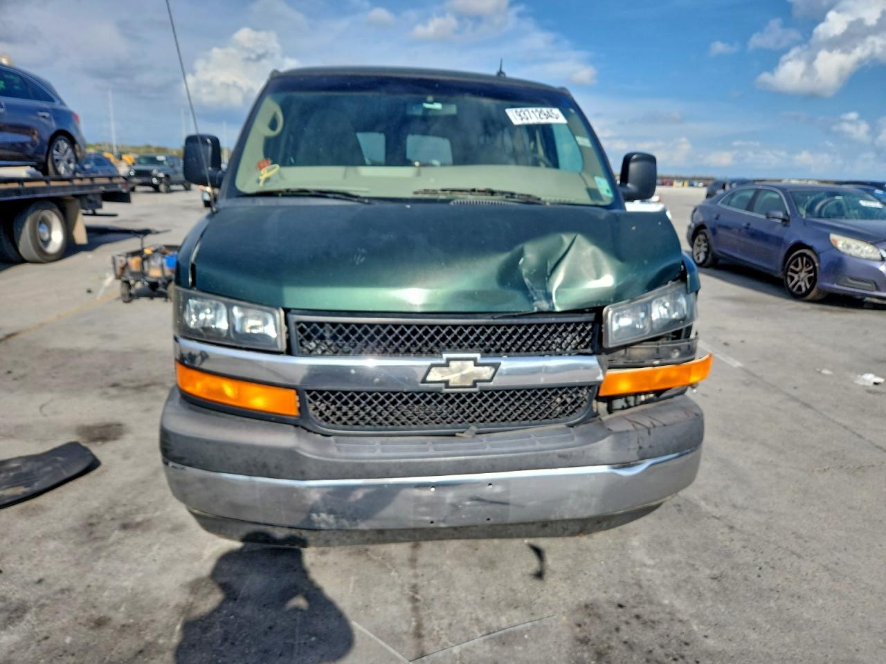Chevrolet Express Lt Image 3