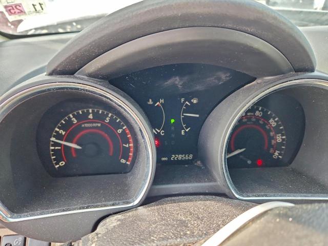 Toyota Highlander Base Image 8