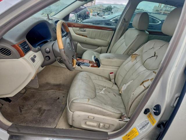 Lexus LS 430 Image 6