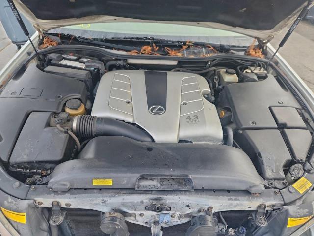 Lexus LS 430 Image 7