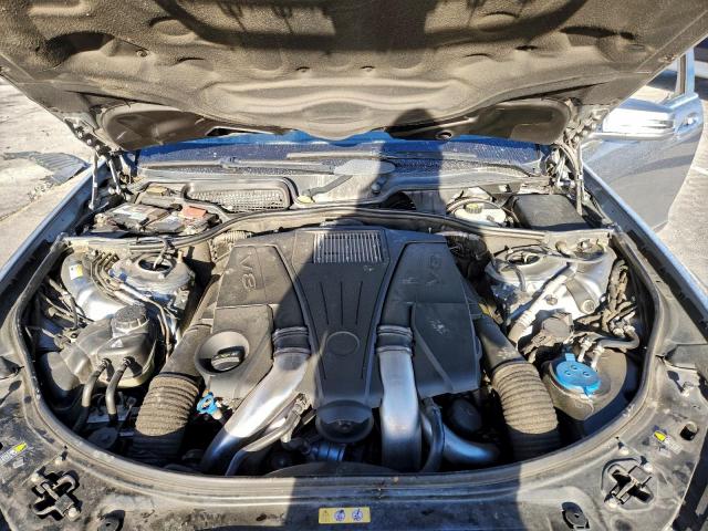 Mercedes-Benz S-Class 550 Image 8