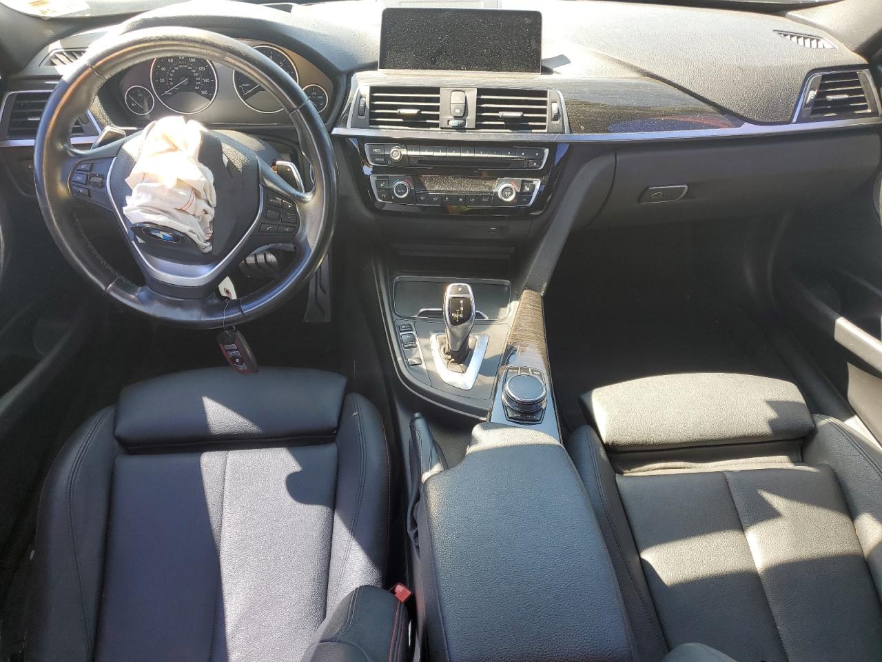 BMW 3 Series I Image 12