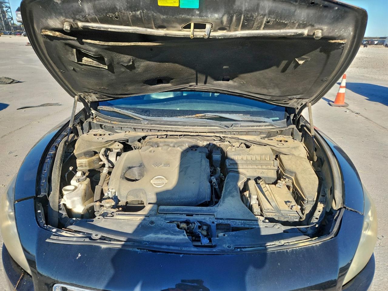 Nissan Maxima S Image 12