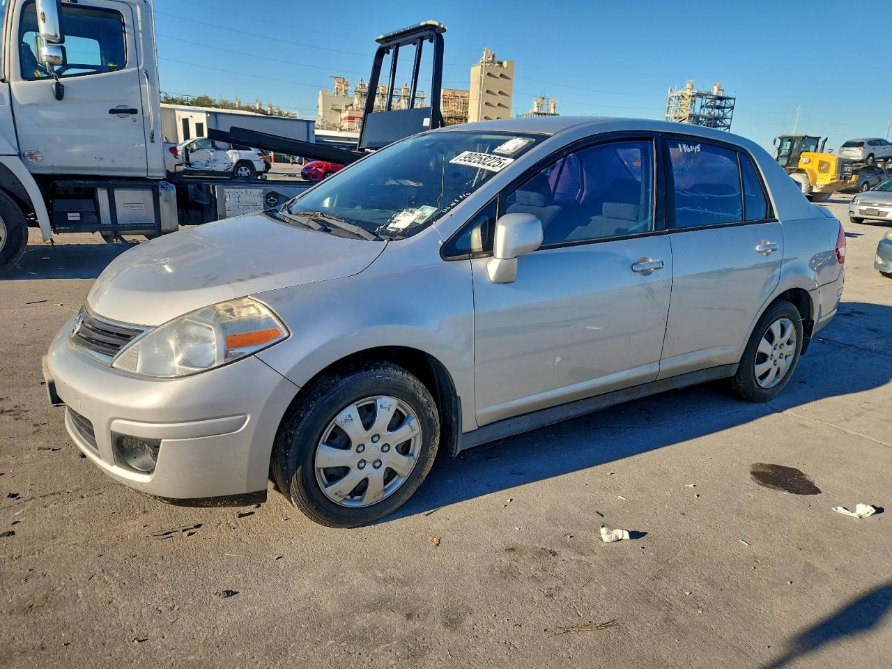 Nissan Versa S Image 1