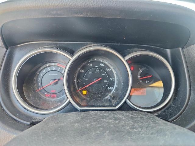 Nissan Versa S Image 3