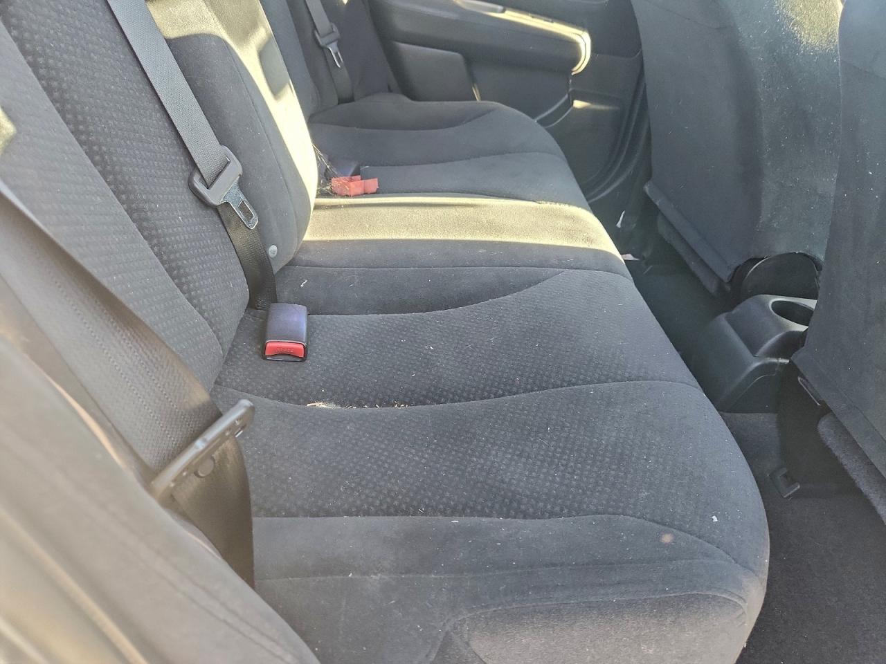 Nissan Versa S Image 12