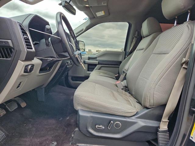 Ford F-150 Supercrew Image 11