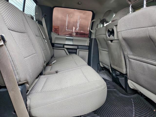 Ford F-150 Supercrew Image 12