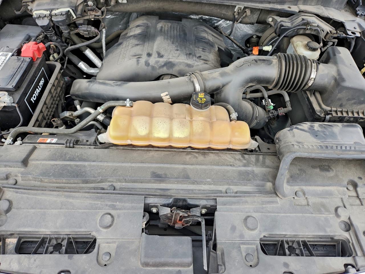 Ford F-150 Supercrew Image 8