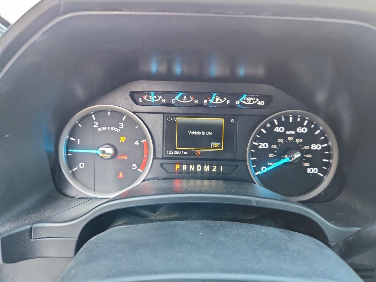 Ford F-550 Super Duty Image 9