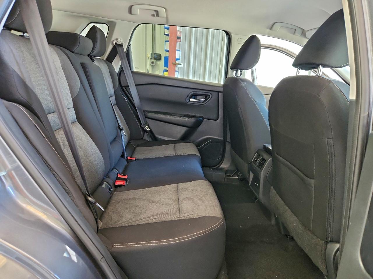 Nissan Rogue Sv Image 8