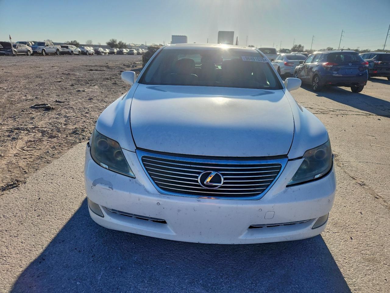 Lexus LS 460 Image 7