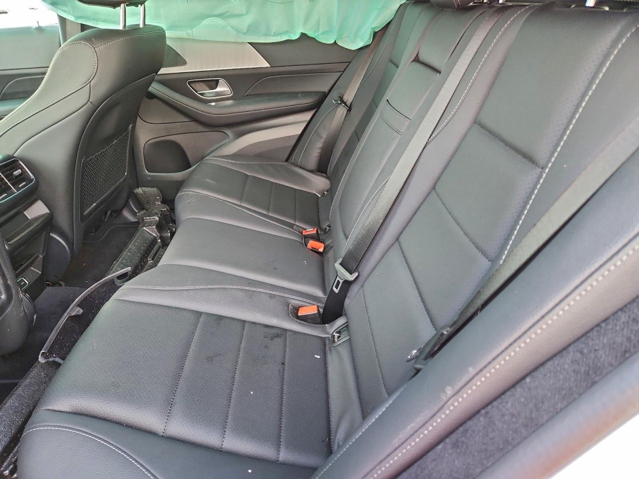 Mercedes-Benz GLE 350 Image 12