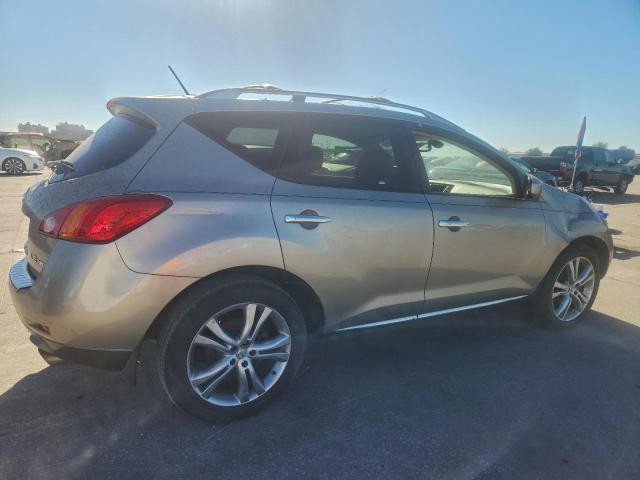 Nissan Murano S Image 12