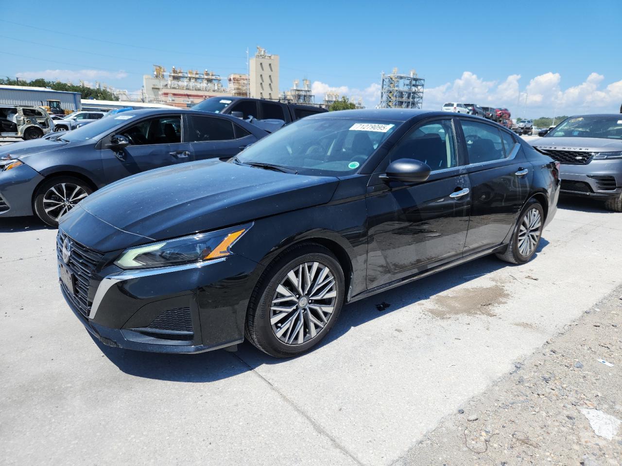 Nissan Altima Sv Image 1