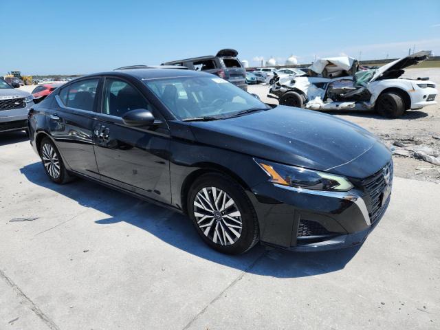 Nissan Altima Sv Image 3