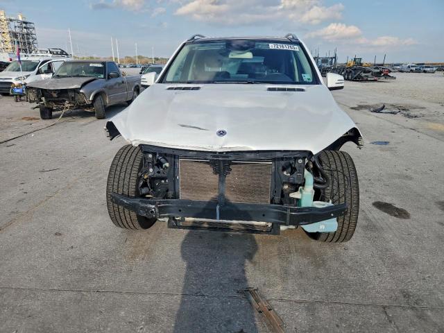 Mercedes-Benz GLE 350 Image 8