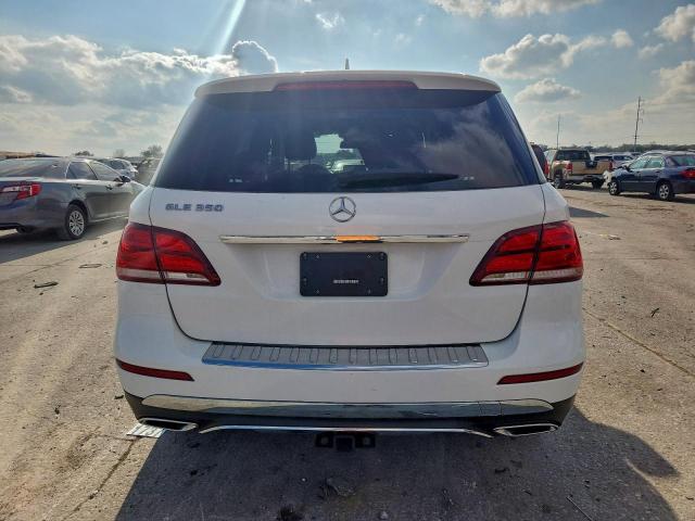 Mercedes-Benz GLE 350 Image 6