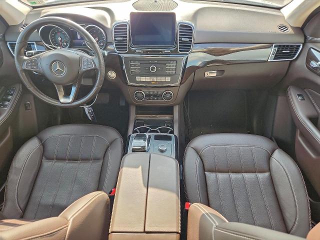 Mercedes-Benz GLE 350 Image 10