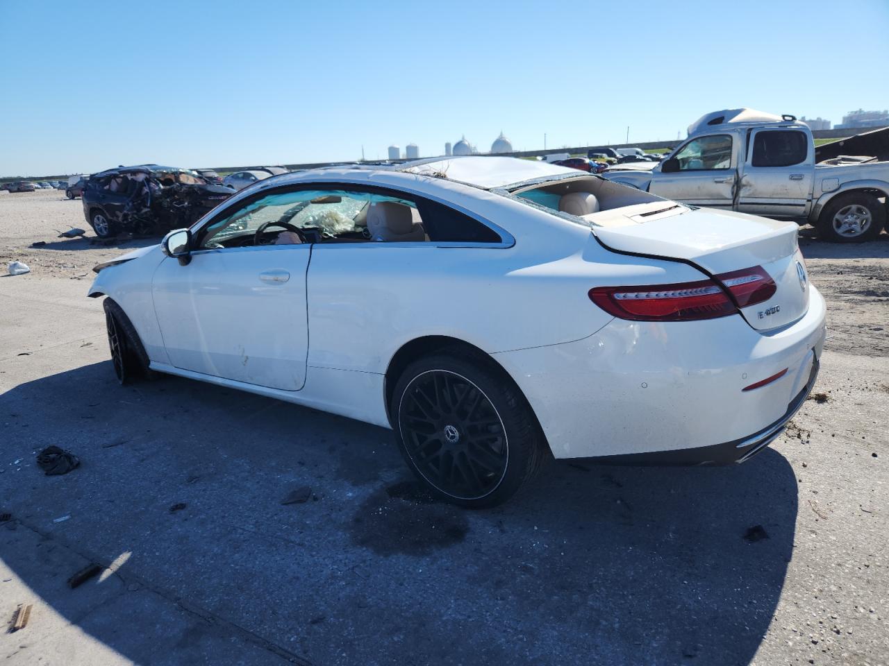 Mercedes-Benz E-Class 400 Image 7