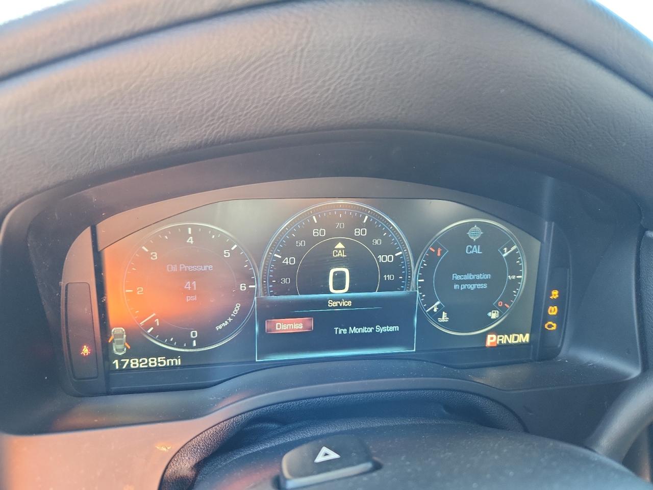 Cadillac Escalade Premium Image 7