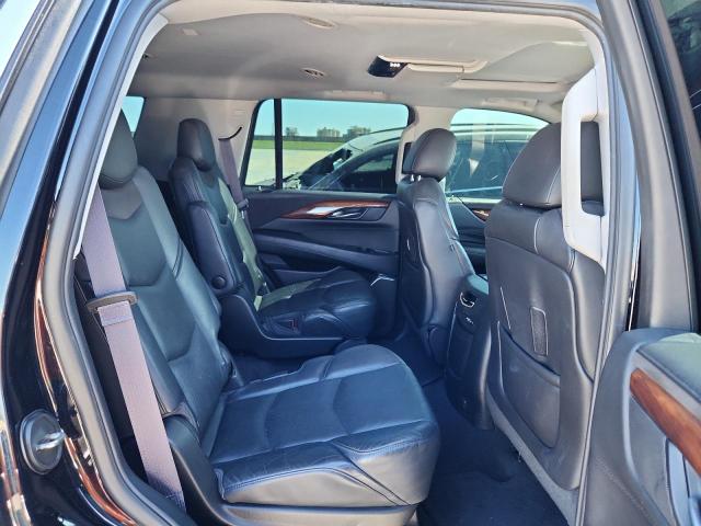 Cadillac Escalade Premium Image 8