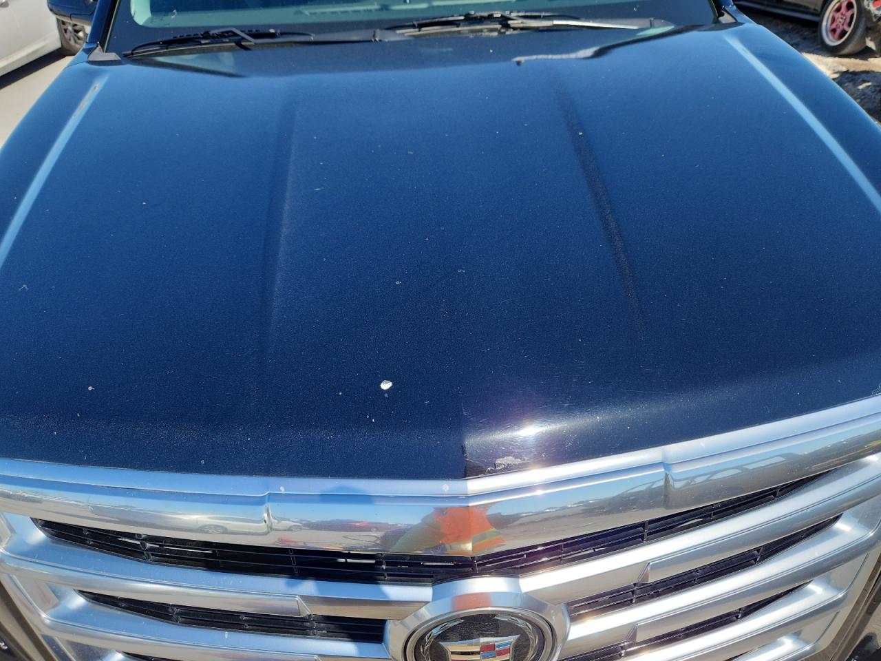 Cadillac Escalade Premium Image 10