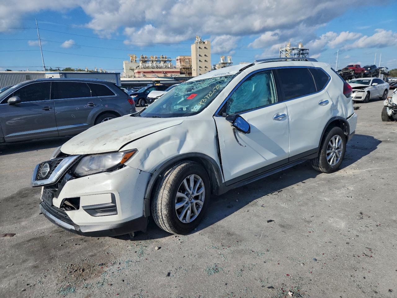 Nissan Rogue S Image 1