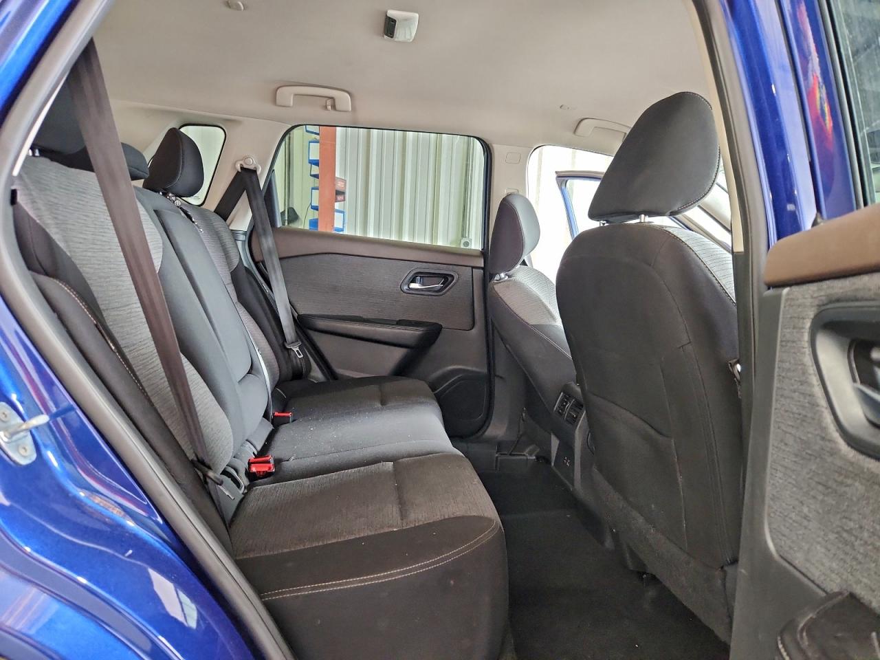 Nissan Rogue Sv Image 7