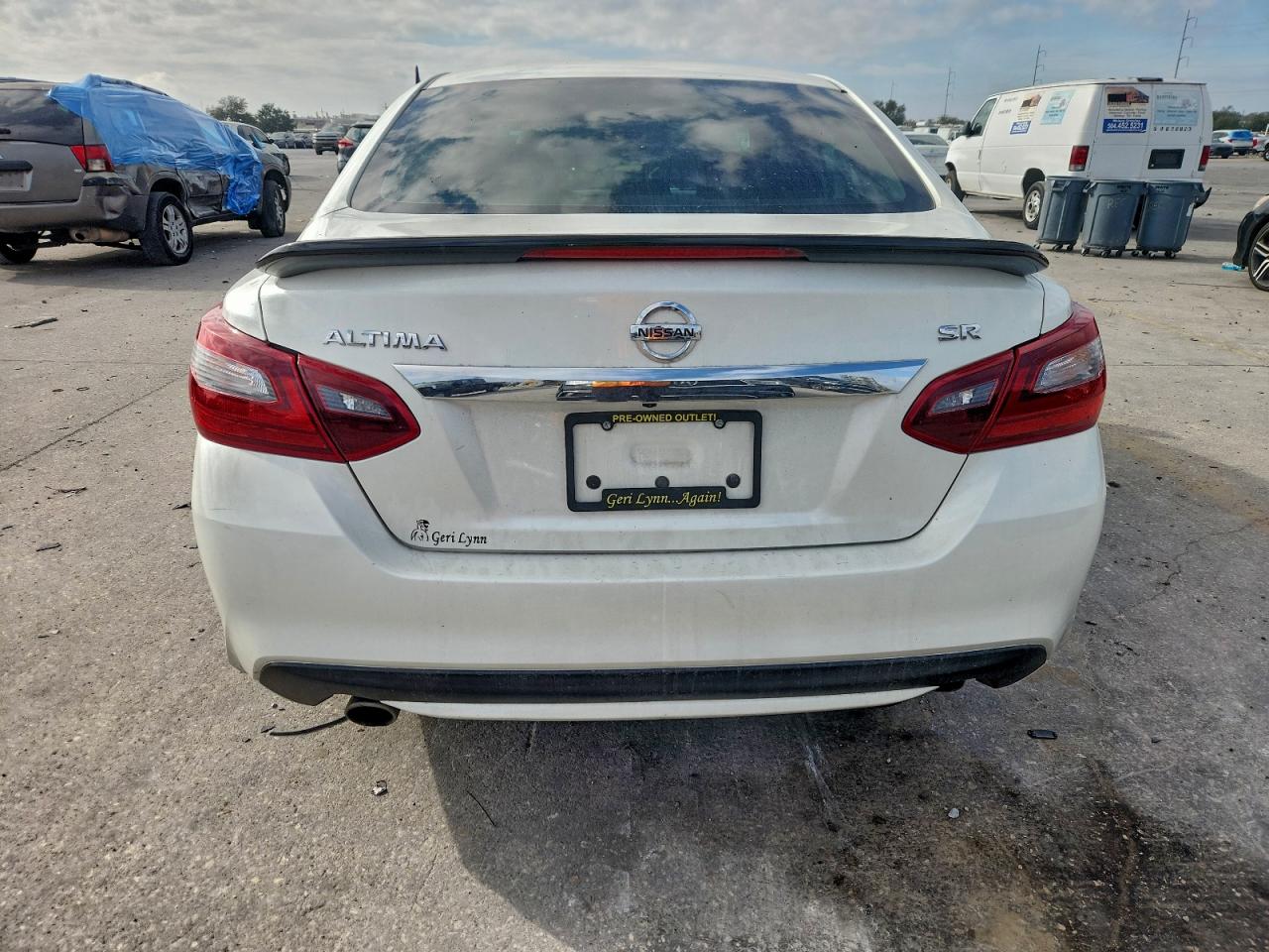 Nissan Altima 2.5 Image 6