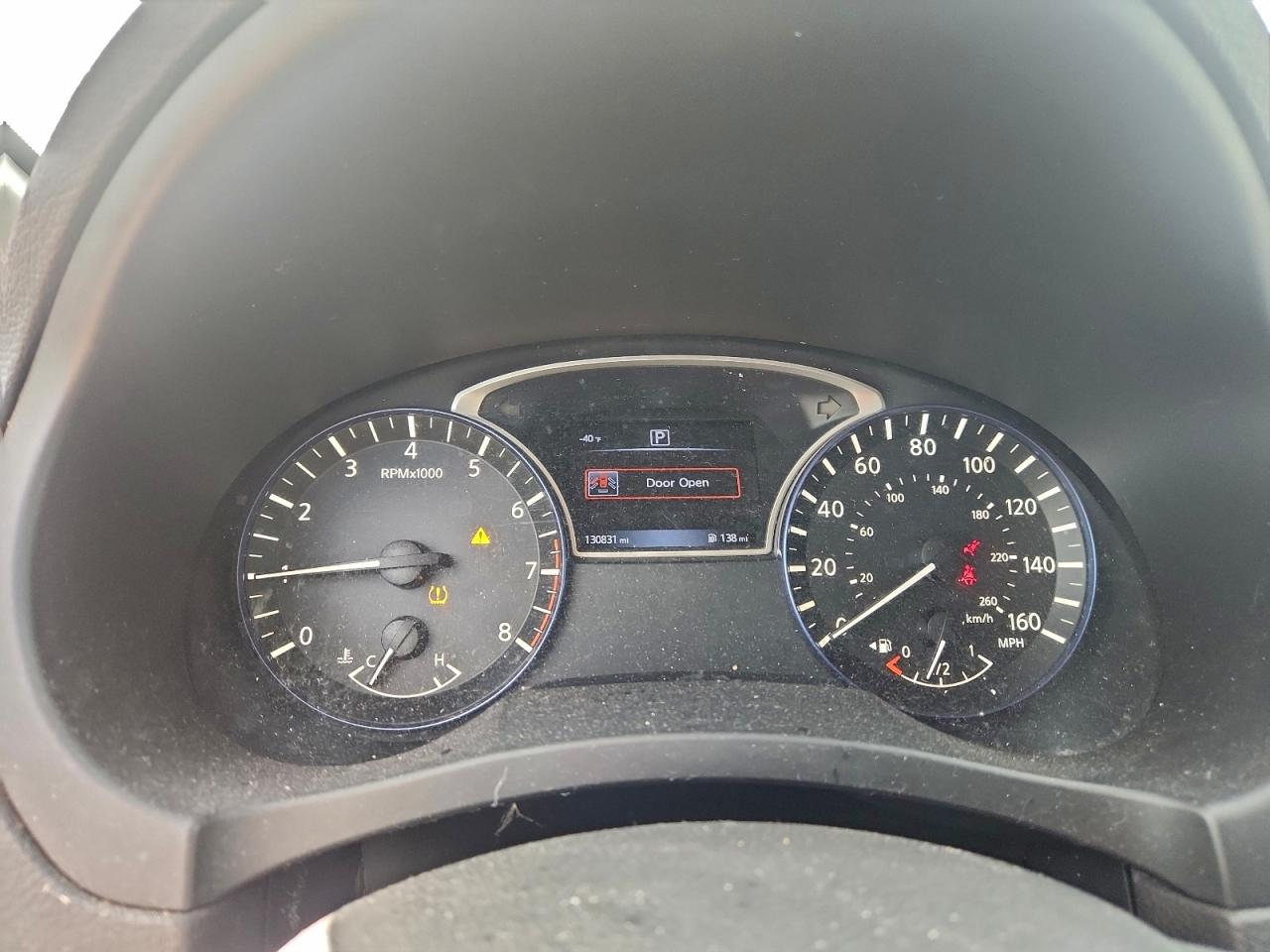 Nissan Altima 2.5 Image 11