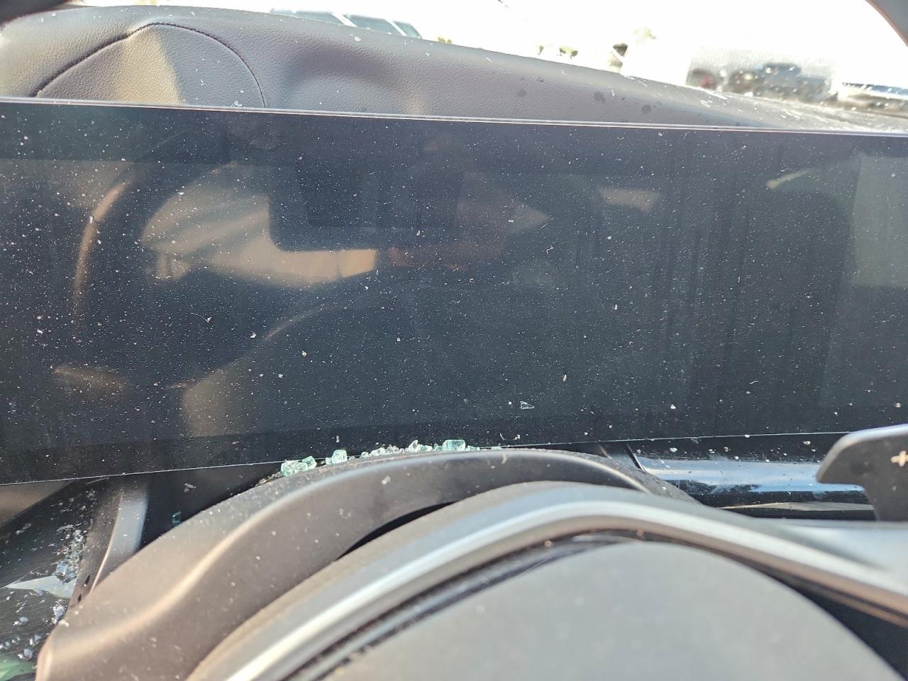 BMW 5 Series I Image 6