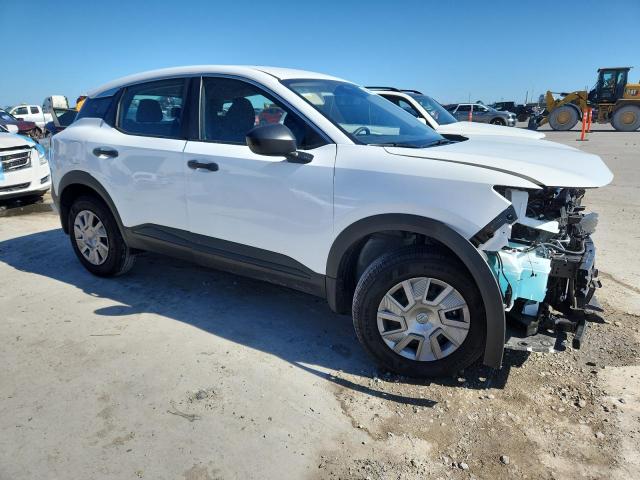 Nissan Kicks S Image 4