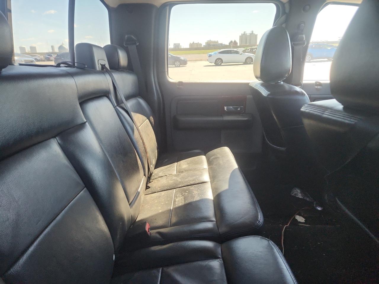 Ford F-150 Supercrew Image 2