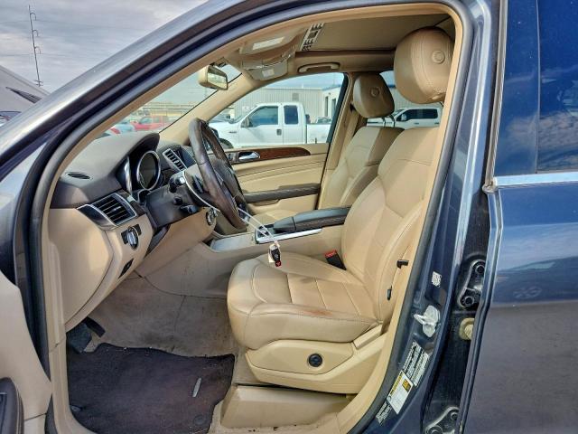 Mercedes-Benz M-Class 350 Image 13