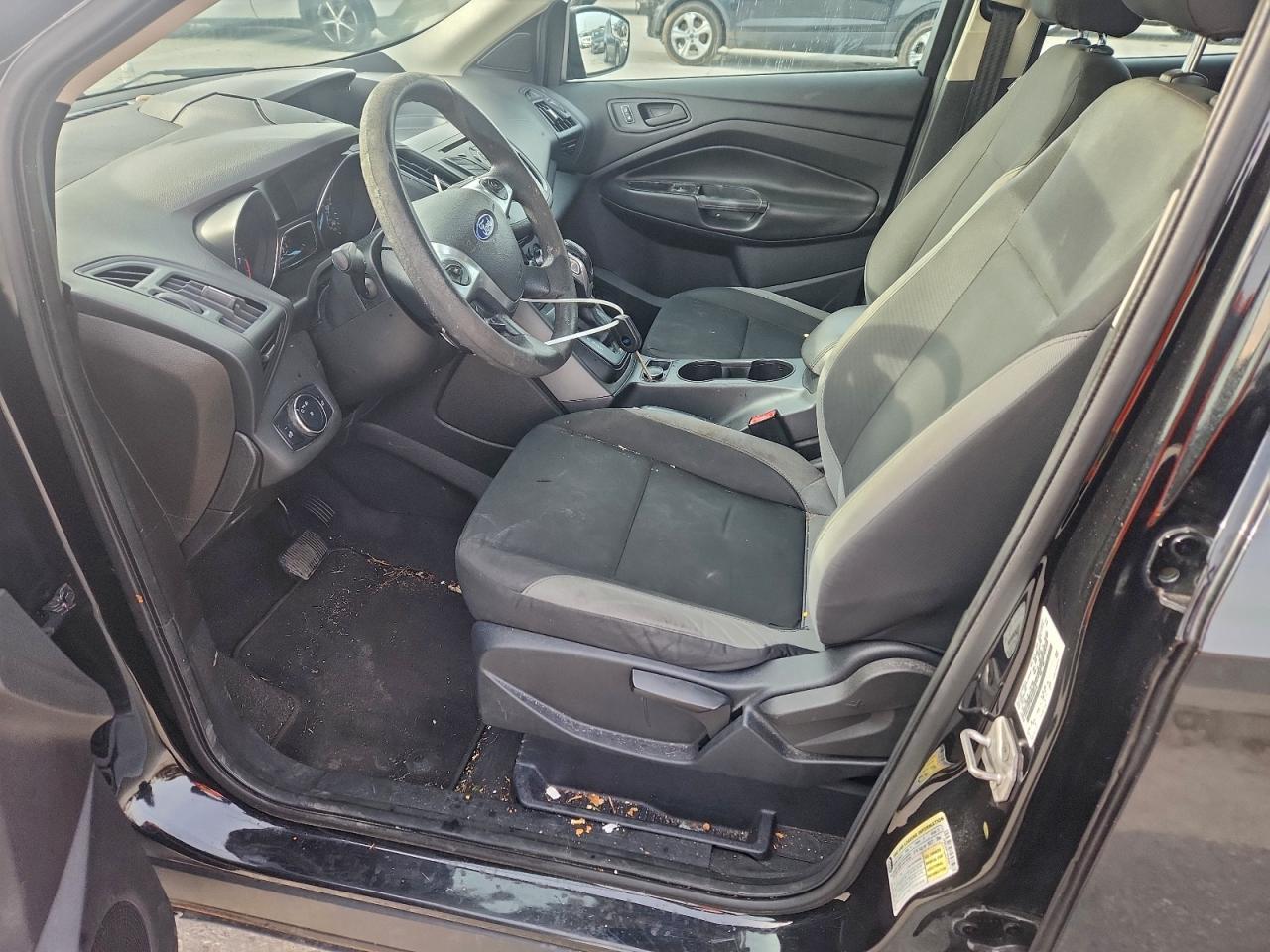 Ford Escape S Image 5